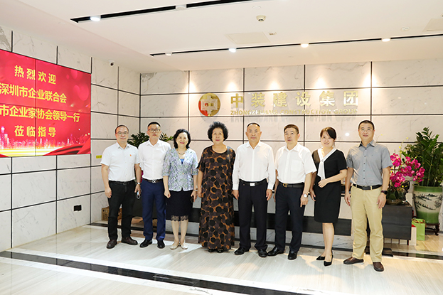 第四届“深圳百名行业领军人物”评委会领导走访和记娱乐官网app